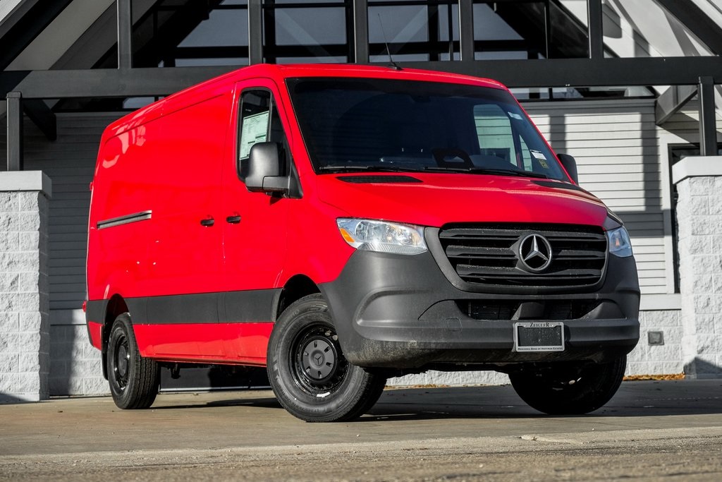 2026 Mercedes-Benz Sprinter Cargo Van Base's photo
