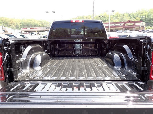 2025 Ram 2500 Tradesman photo 6