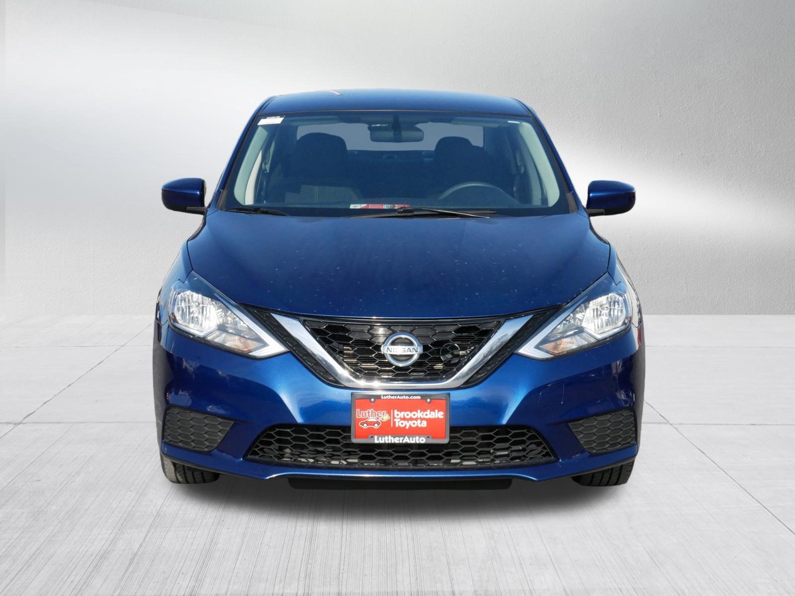 Used 2017 Nissan Sentra SV with VIN 3N1AB7AP8HY376050 for sale in Brooklyn Center, Minnesota