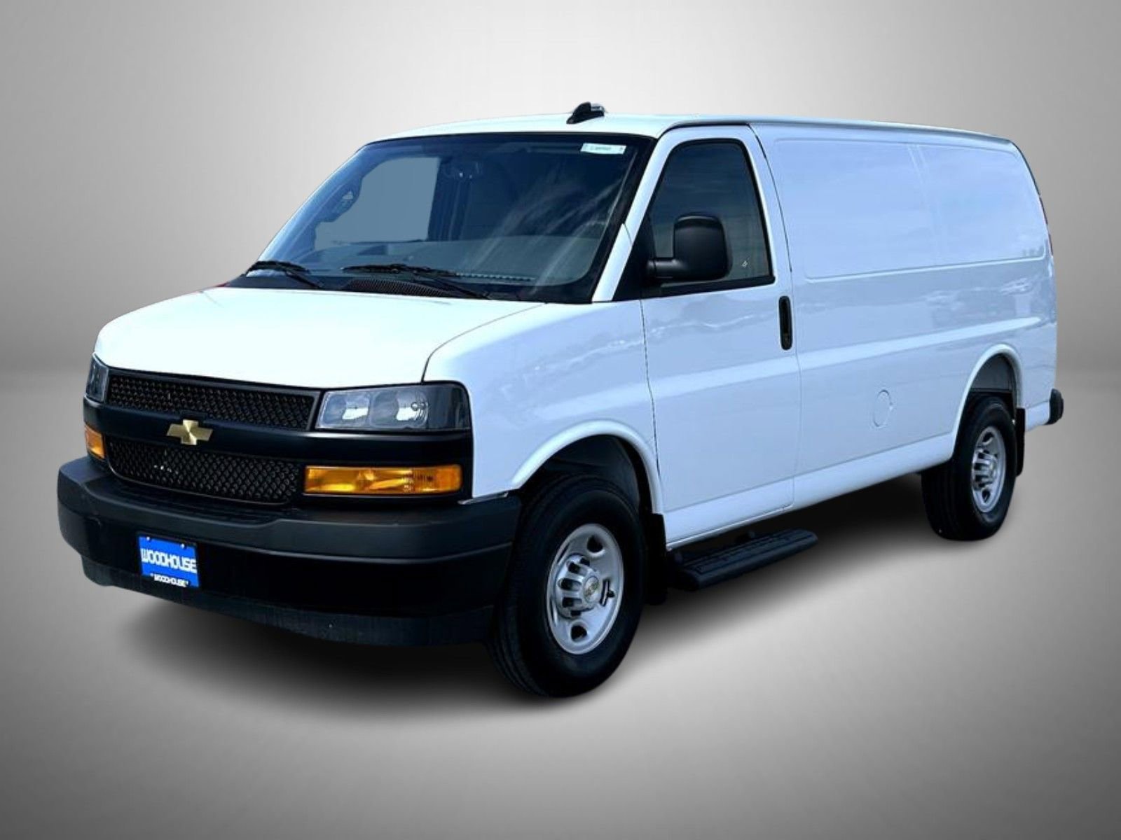 2025 Chevrolet Express Cargo Work Van's photo