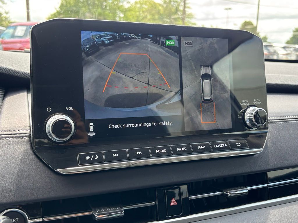 2024 Mitsubishi Outlander SE photo 17