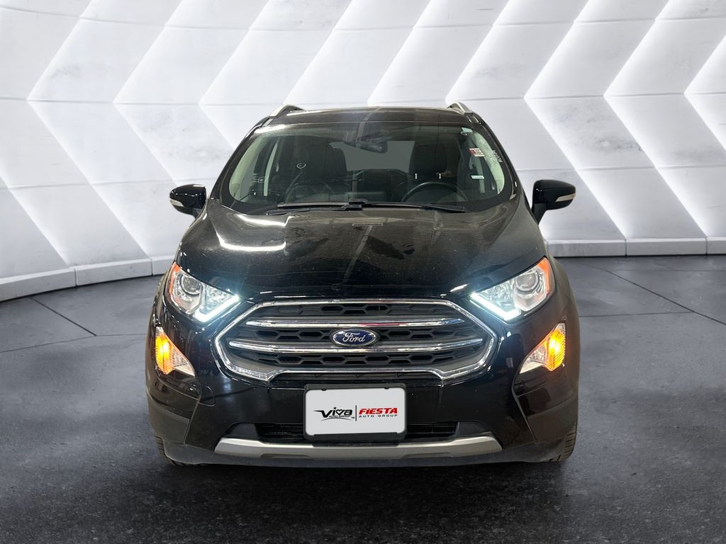 2021 Ford EcoSport Titanium photo 2