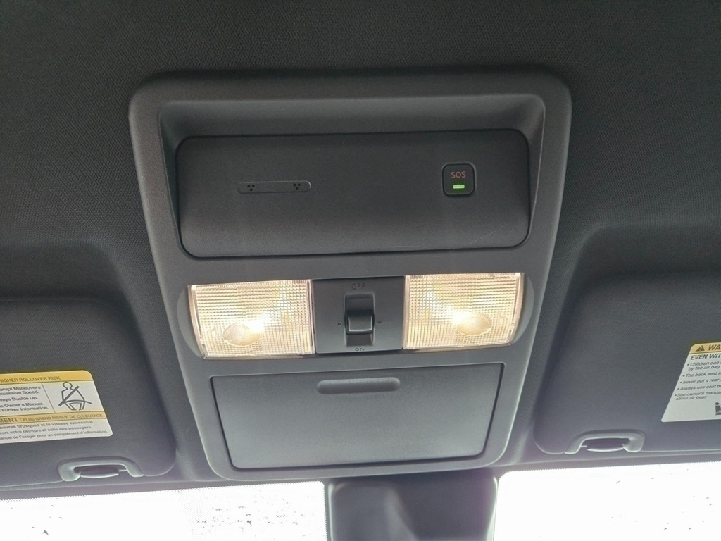 2022 Nissan Frontier PRO-4X photo 14