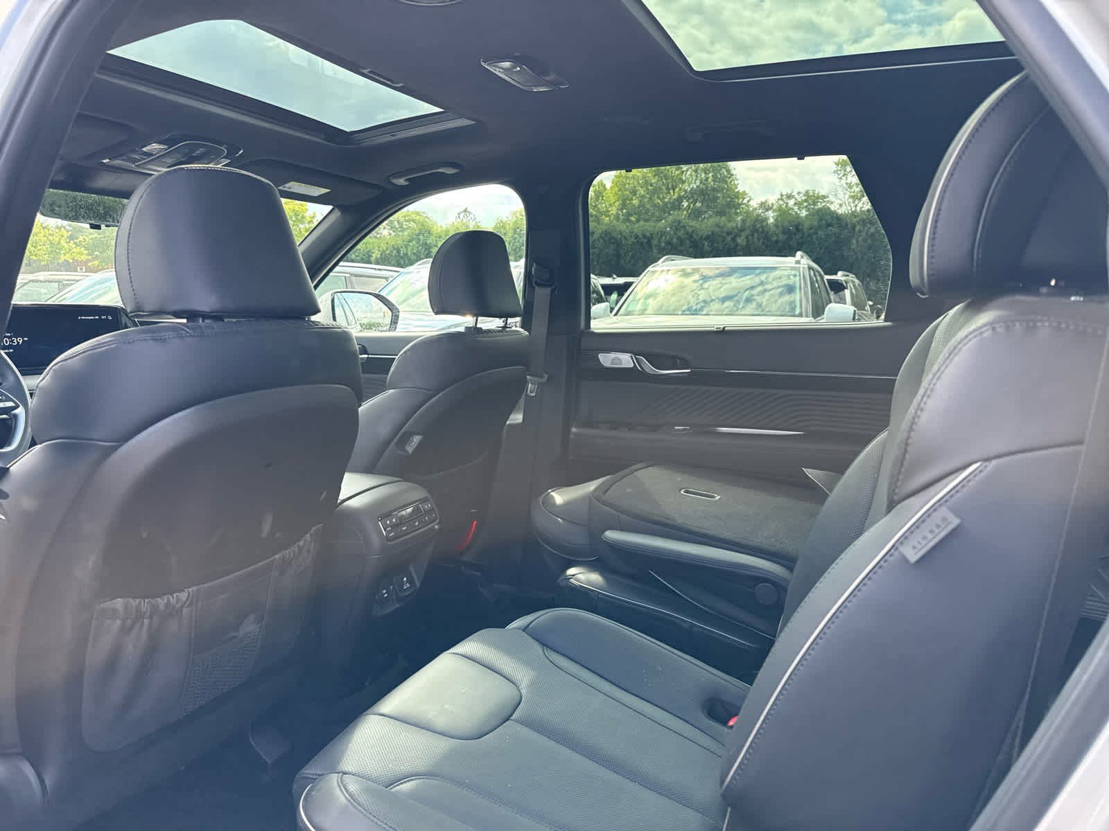 2024 Hyundai Palisade Calligraphy photo 3