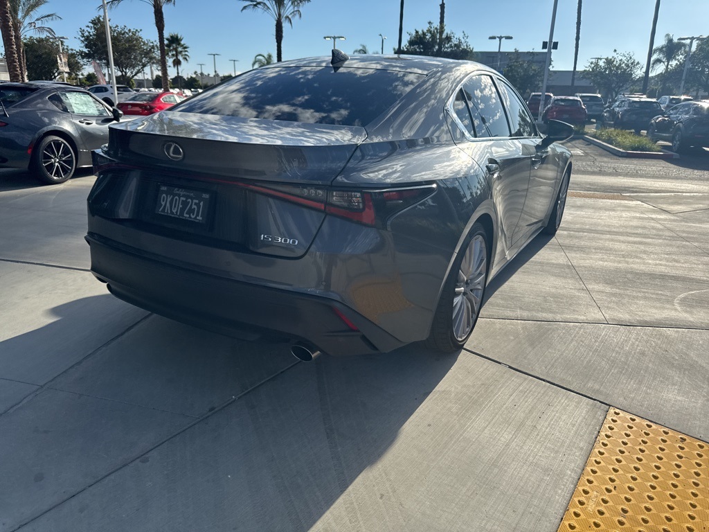 2024 Lexus IS 300 photo 24