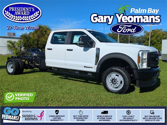 2026 Ford F-450 Super Duty Chassis Cab XL's photo