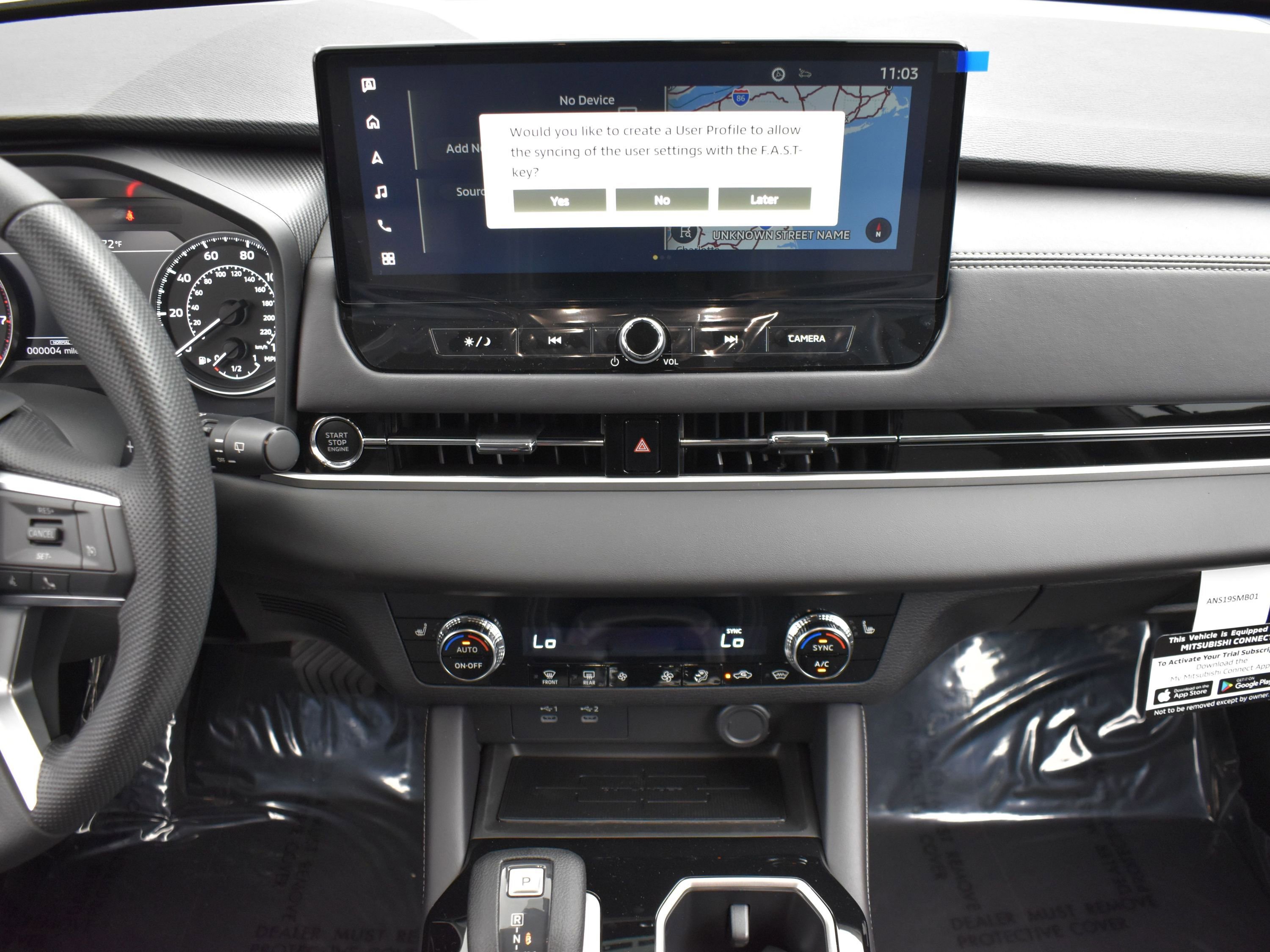 2025 Mitsubishi Outlander ES photo 16