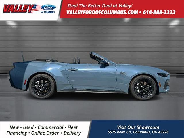 2025 Ford Mustang GT Premium Convertible photo 3
