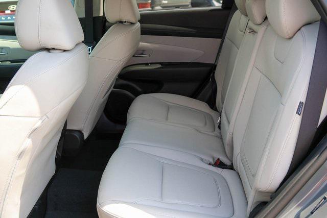 New 2025 Gray Hyundai SEL Convenience FWD image 12