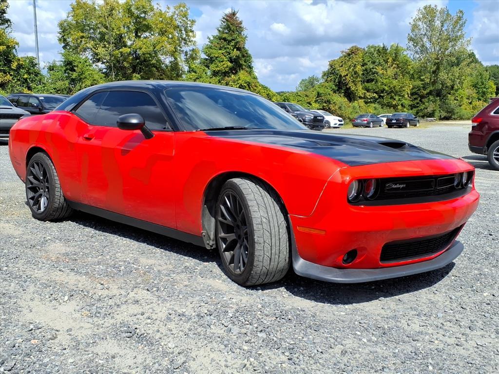 2019 Dodge Challenger R/T Scat Pack photo 3