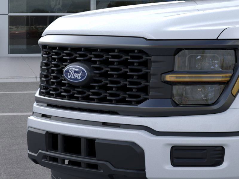 2025 Ford F-150 STX photo 13