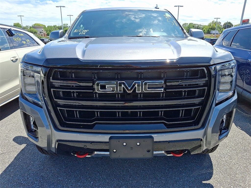 2021 Gmc Yukon AT4 photo 2