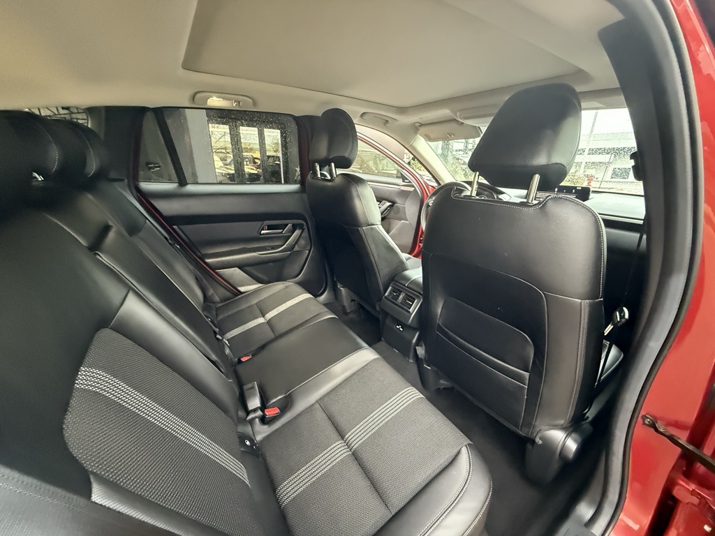 2024 Mazda CX-50 2.5 S Premium photo 4