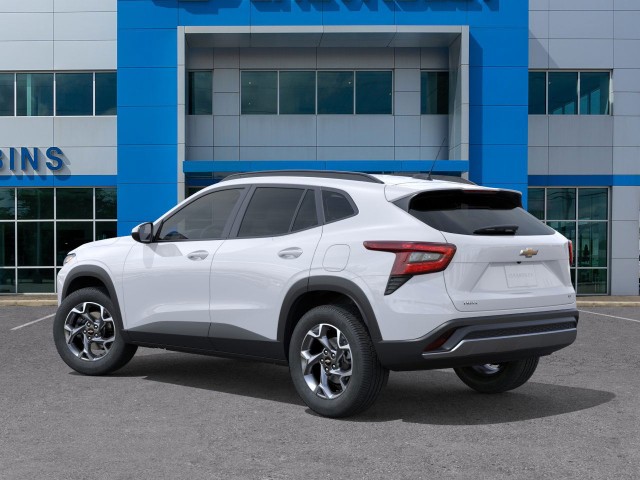 2026 Chevrolet Trax LT photo 3
