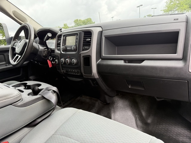 2018 Ram 3500 Tradesman photo 11