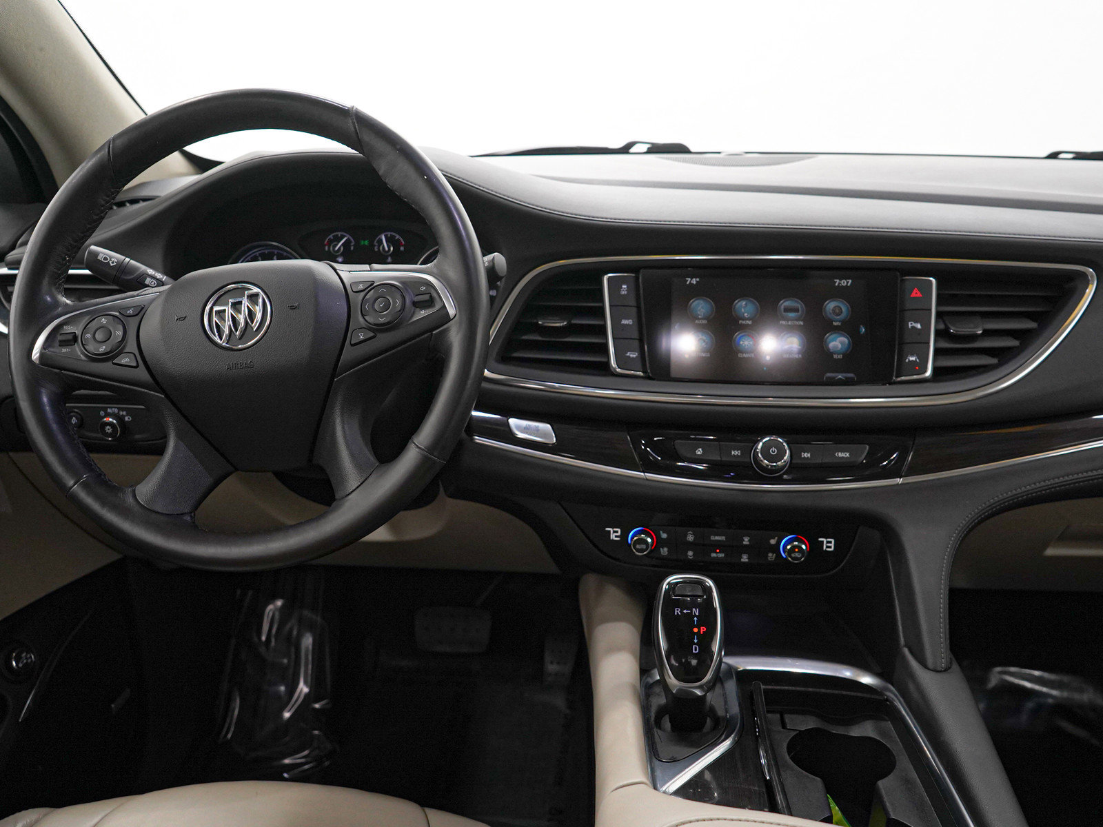 2018 Buick Enclave Premium photo 14
