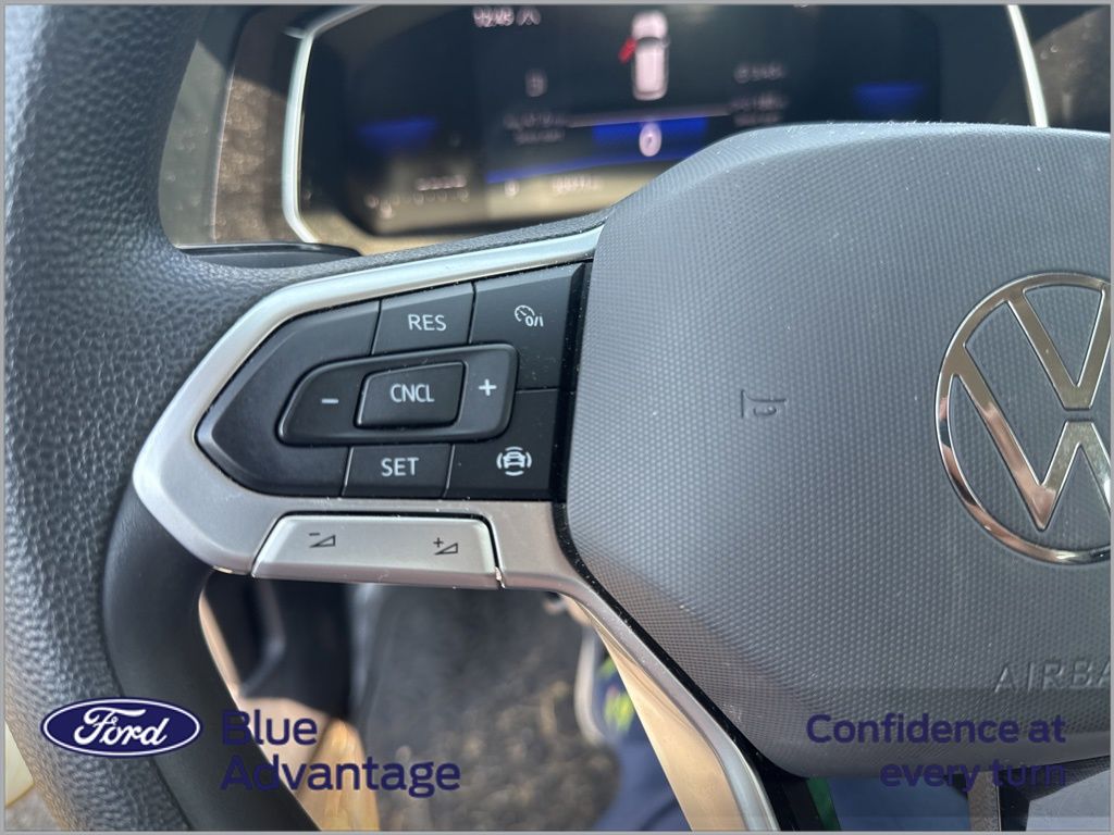 2023 Volkswagen Jetta 1.5T S photo 2