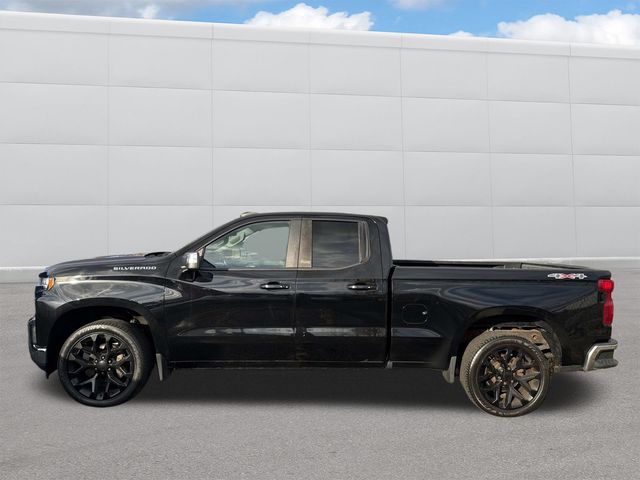 2019 Chevrolet Silverado 1500 LT photo 2