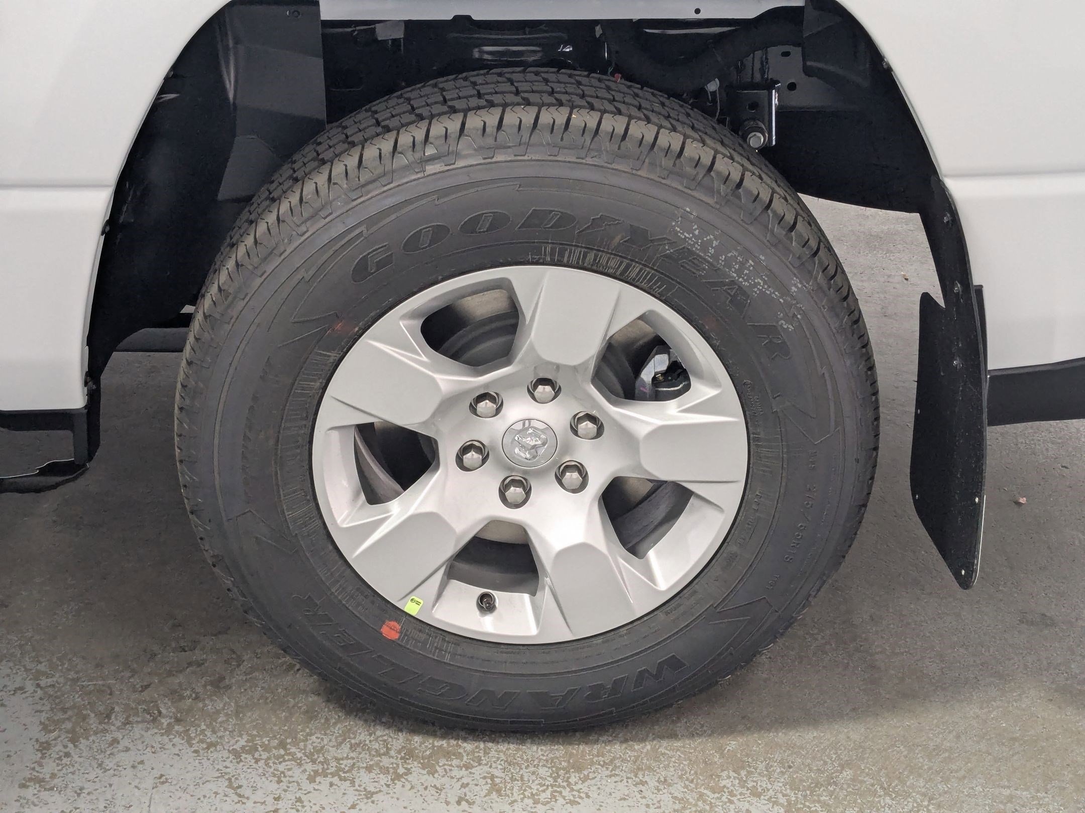 2025 Ram 1500 Tradesman photo 13