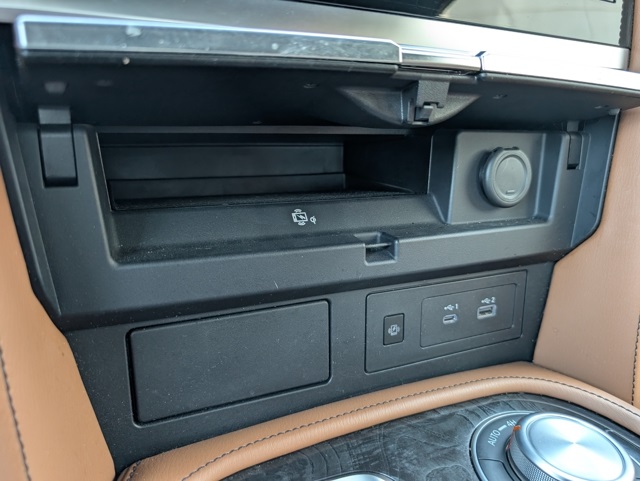 2023 Infiniti QX80 Sensory photo 16