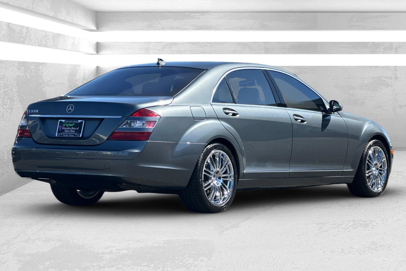 2009 Mercedes Benz S 550 photo 3