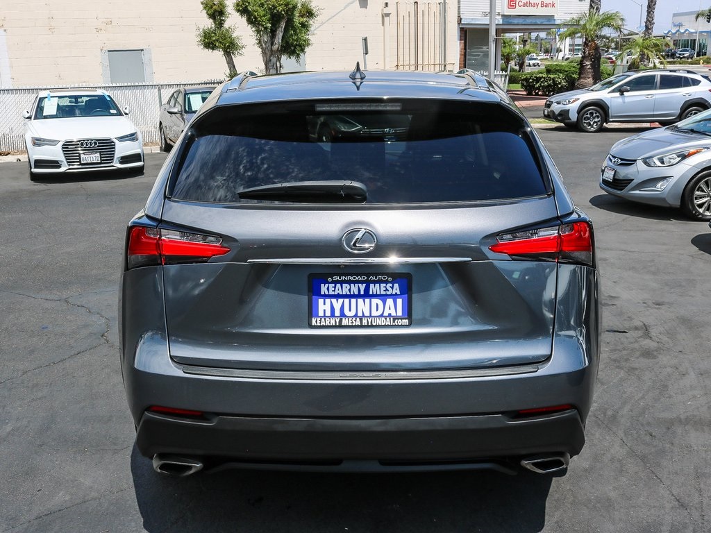 2016 Lexus NX 200t Luxury photo 8