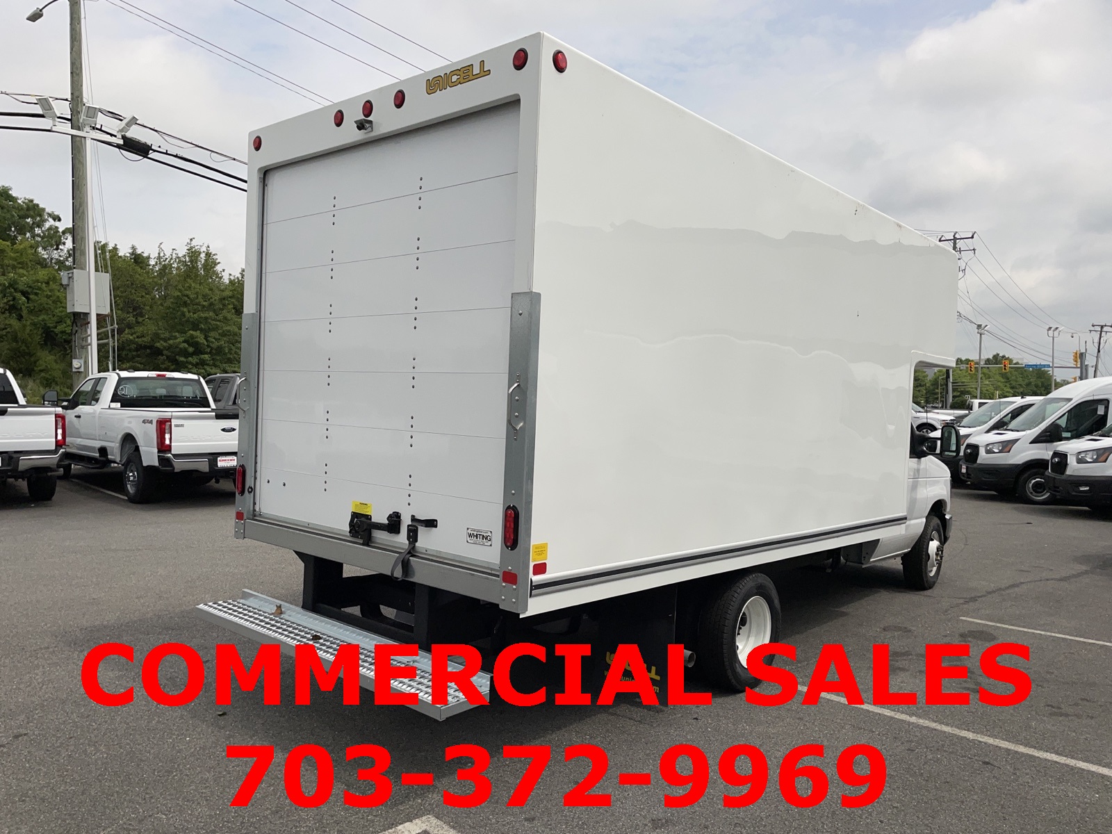 2025 Ford E-350 photo 3