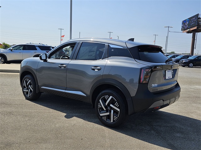 2026 Nissan Kicks SV photo 8