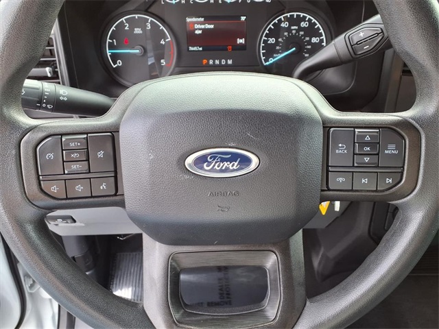2023 Ford F-350 XLT photo 10