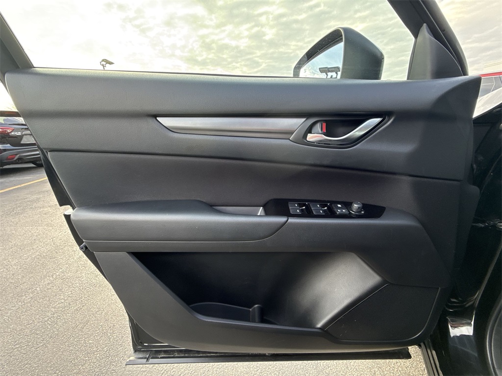 2023 MAZDA CX-5 - Image 12