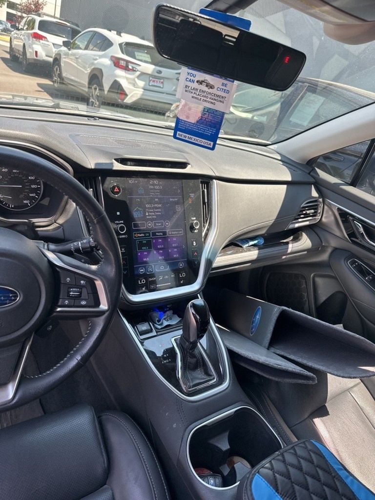 2021 Subaru Outback Limited XT photo 4