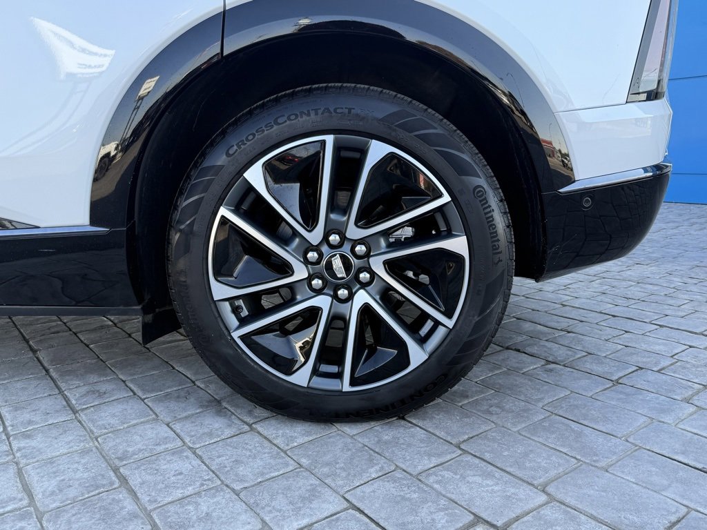 2025 Cadillac Optiq Sport photo 4