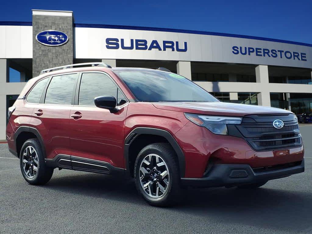 2025 Subaru Forester Base's photo