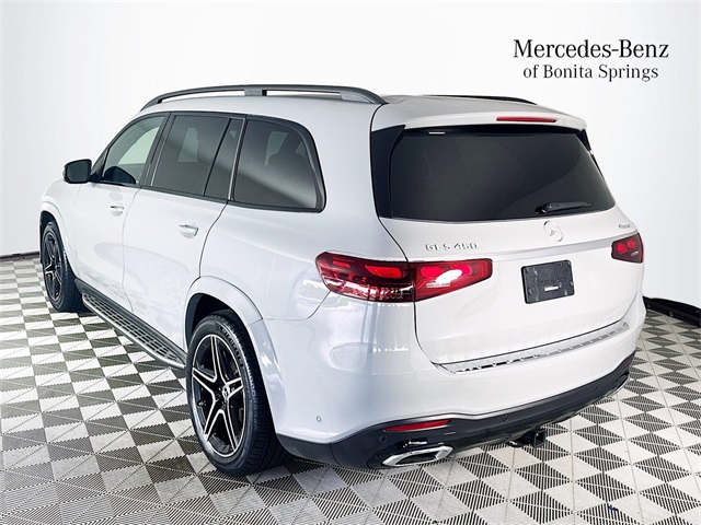 2024 Mercedes Benz GLS 450 4MATIC photo 4