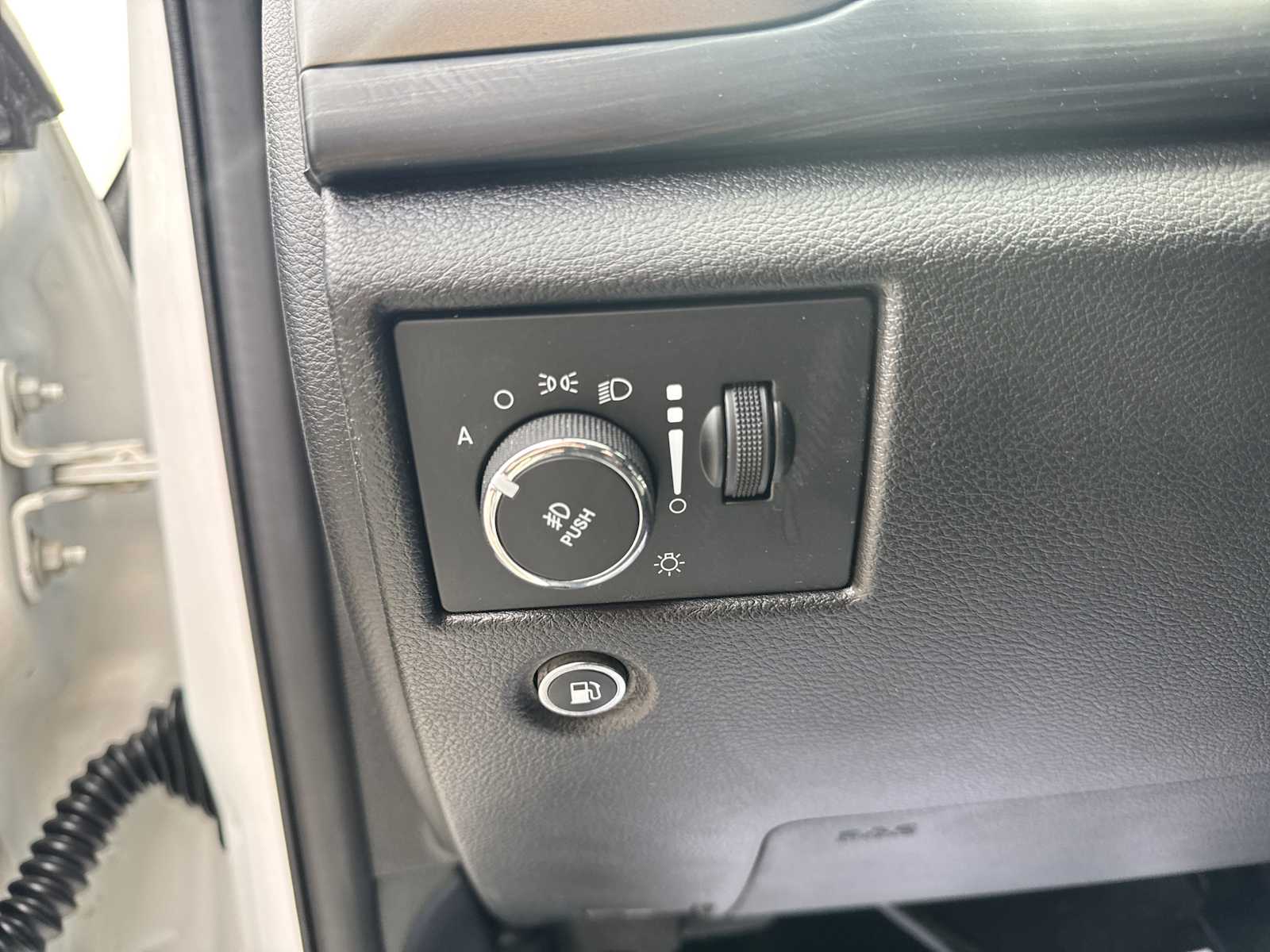 2021 Jeep Grand Cherokee Laredo X photo 17