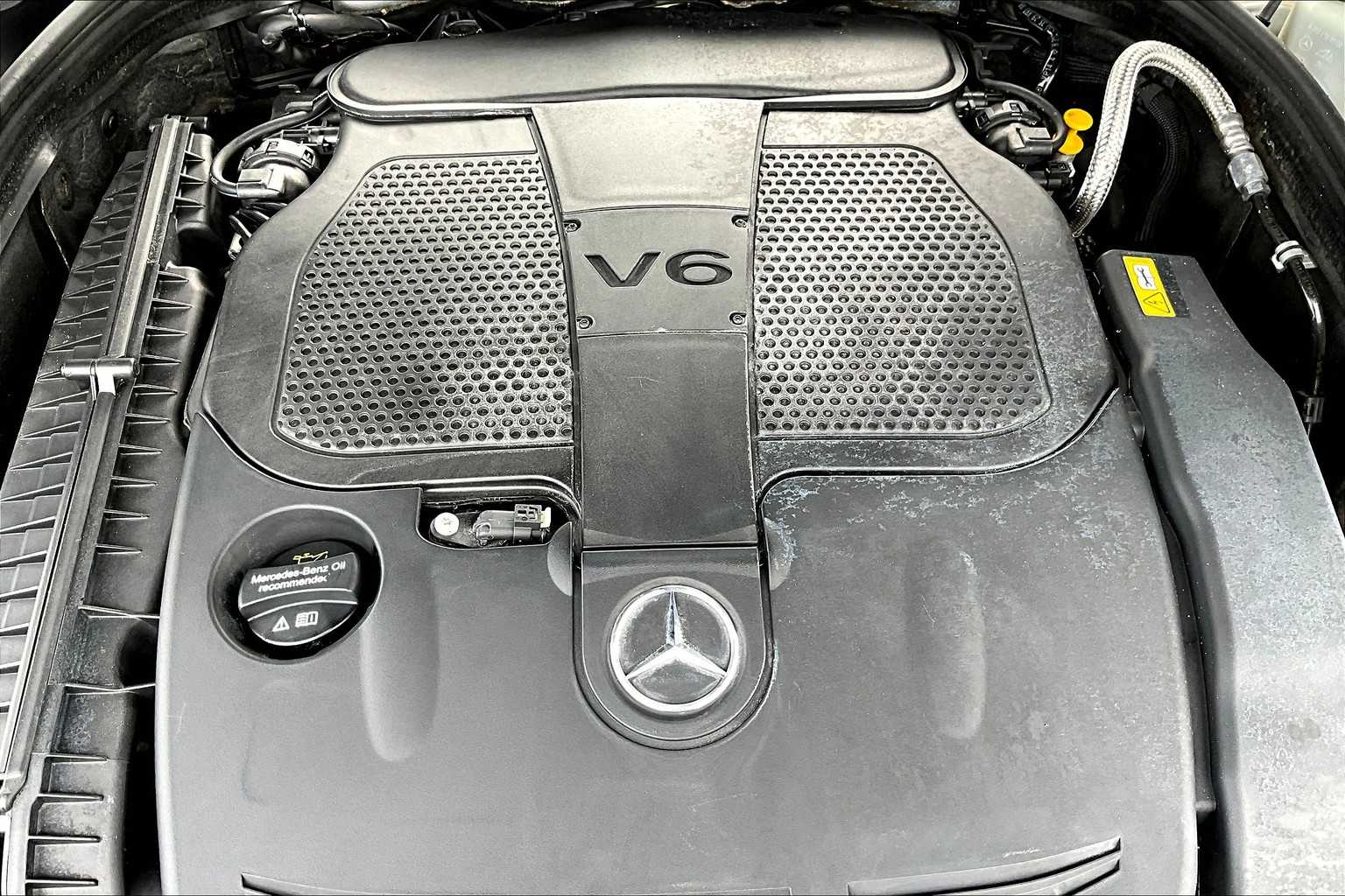 2016 Mercedes Benz E 350 photo 29