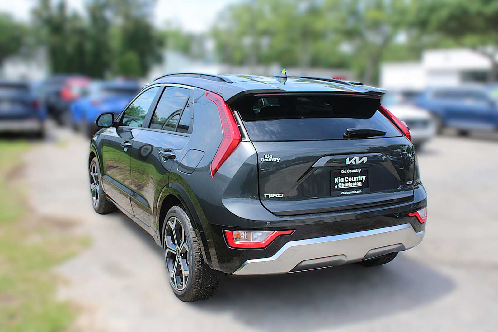 2025 Kia Niro EX Touring photo 11
