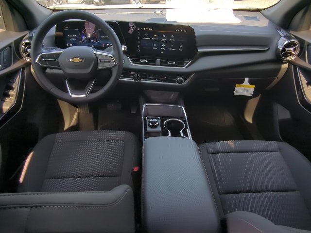 2026 Chevrolet Equinox LT photo 5