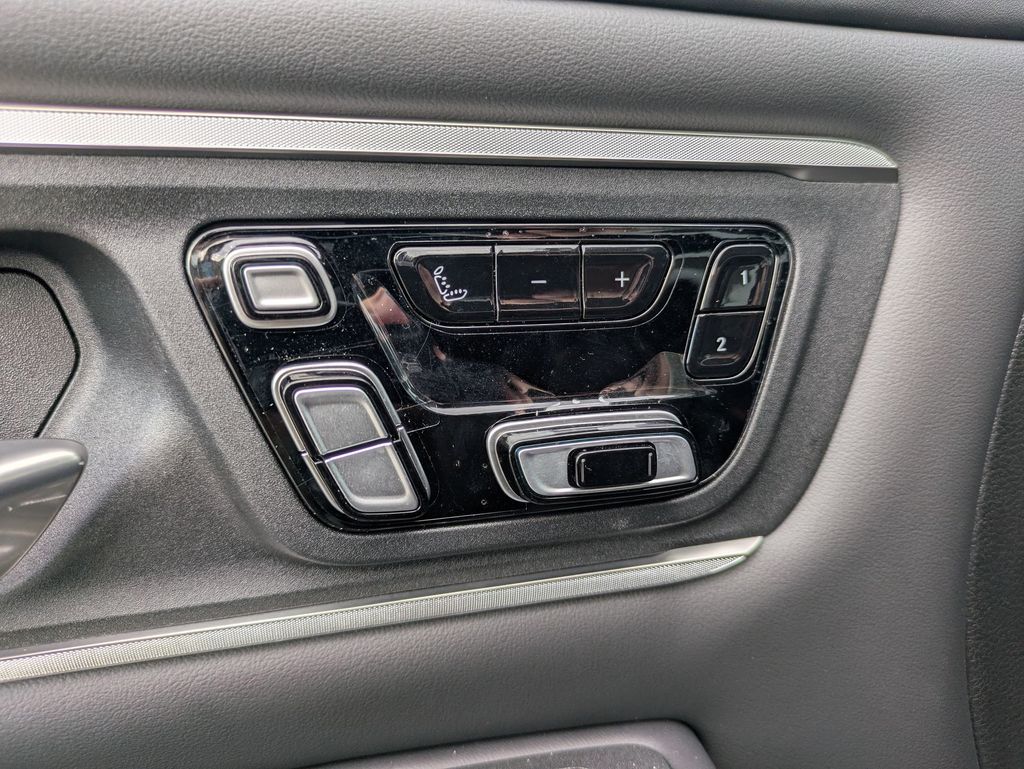 2026 Ram 1500 photo 14