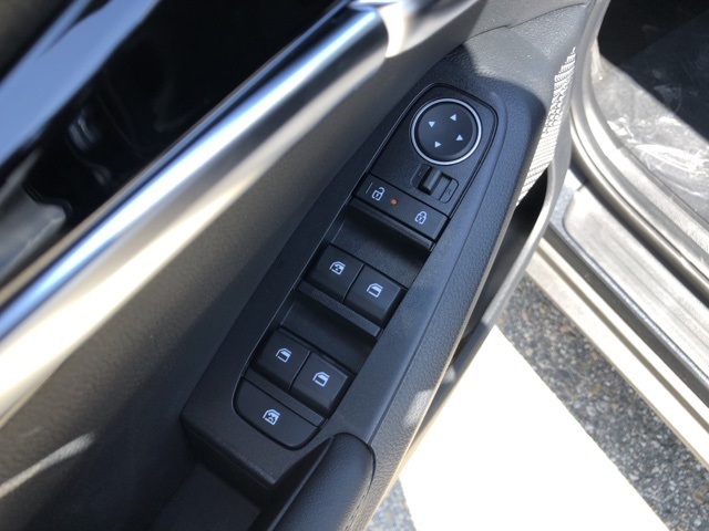 2026 Kia Seltos EX photo 10