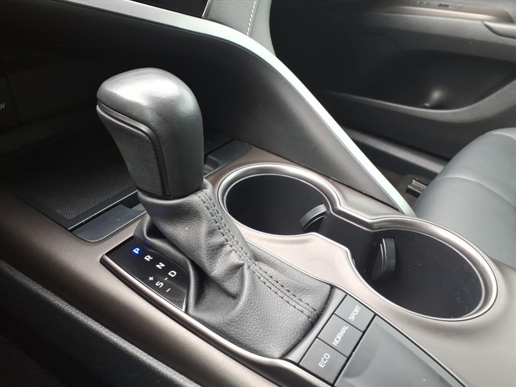 2023 Toyota Camry SE photo 21