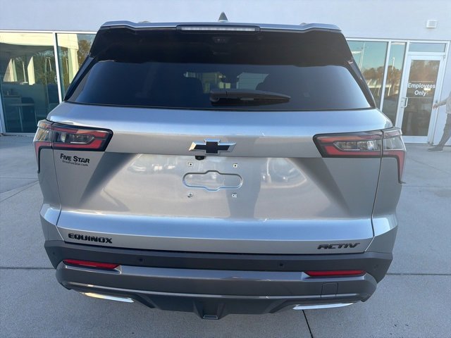 2025 Chevrolet Equinox ACTIV photo 4