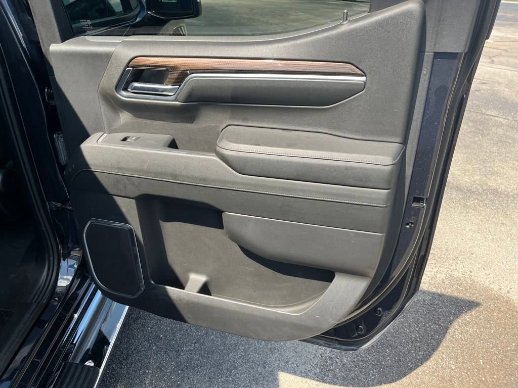2024 Chevrolet Silverado 1500 LT photo 24