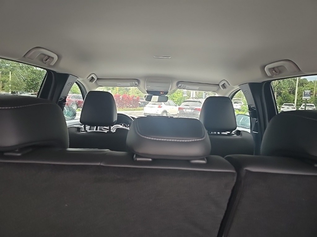 2025 Mazda CX-50 2.5 Select photo 14