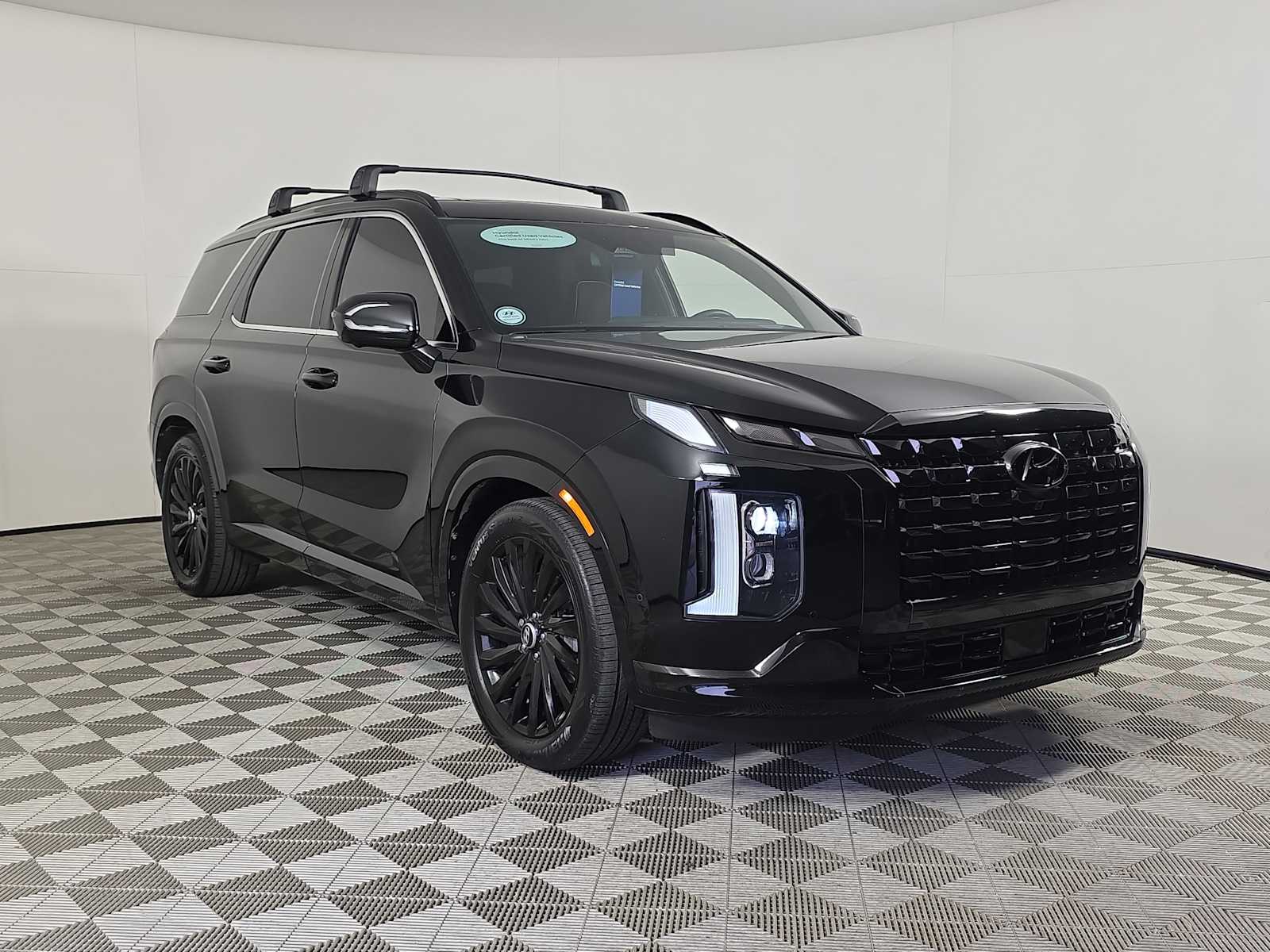 2024 Hyundai Palisade Calligraphy Night Edition's photo