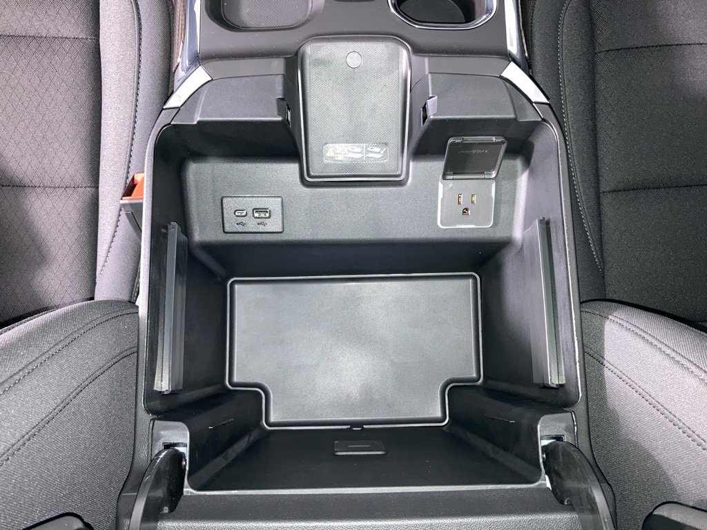 2026 Chevrolet Silverado 1500 LT photo 10