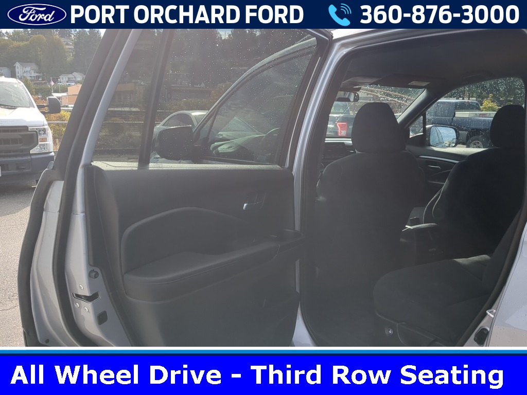 2022 Honda Pilot Sport photo 3