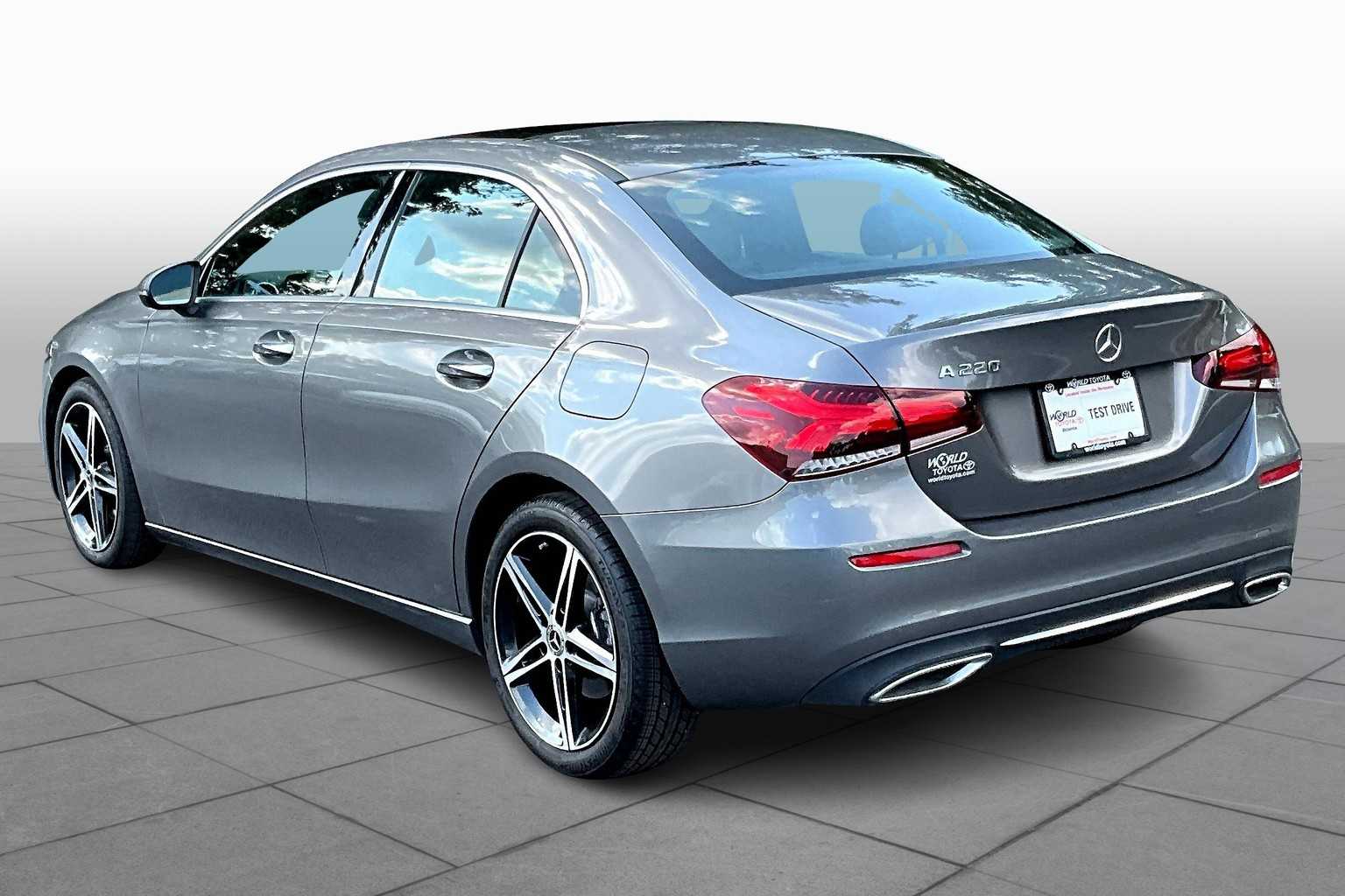 2022 Mercedes Benz A 220 photo 10