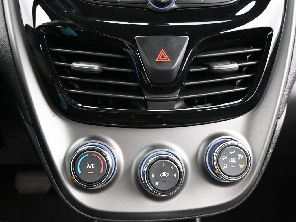 2022 Chevrolet Spark LS photo 18
