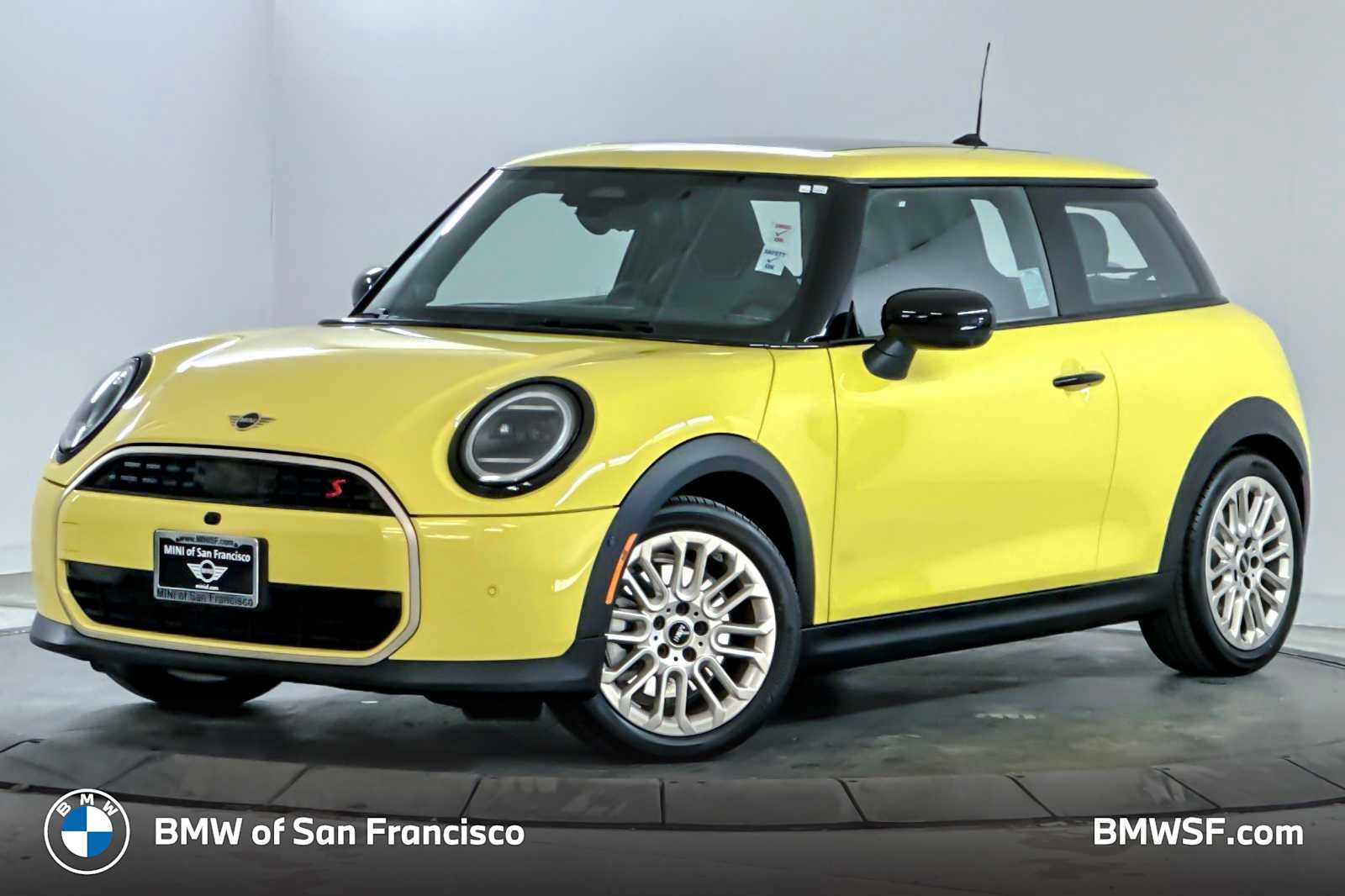 2025 MINI Hardtop 2 Door S's photo